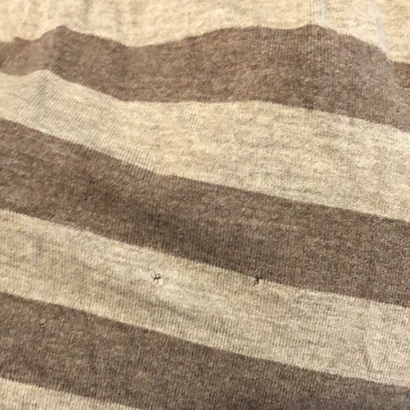 Lularoe Irma size small grey stripped high low quarter sleeve top - Picture 6 of 7